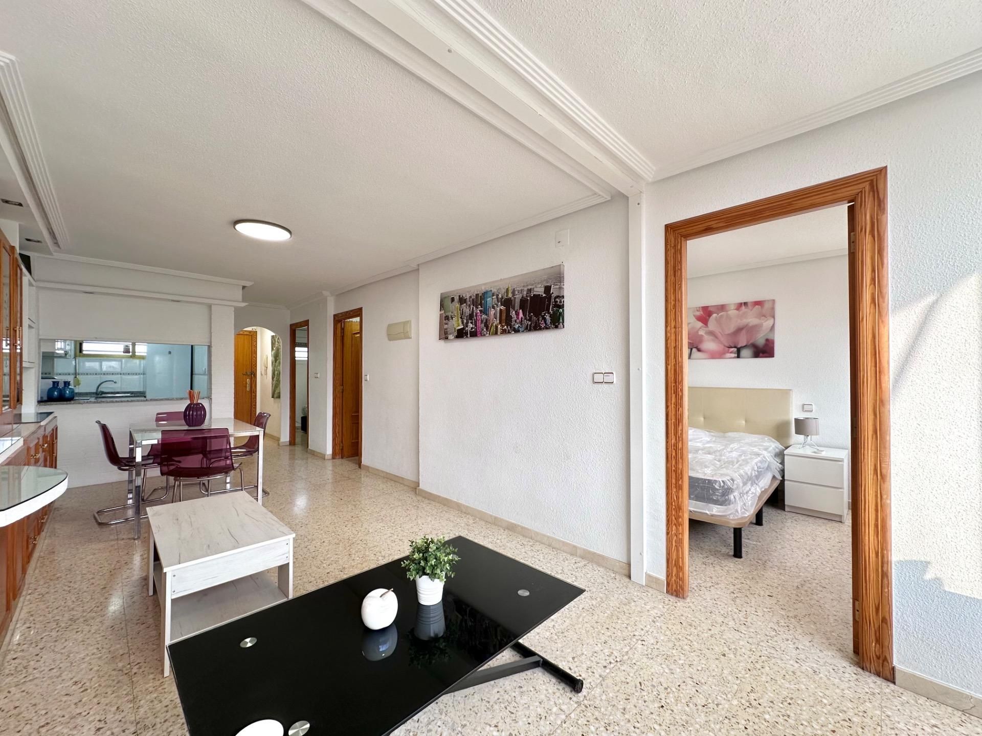 Apartment to rent in Alicante / Alacant  with Air Conditioner, Private garden and Community pool