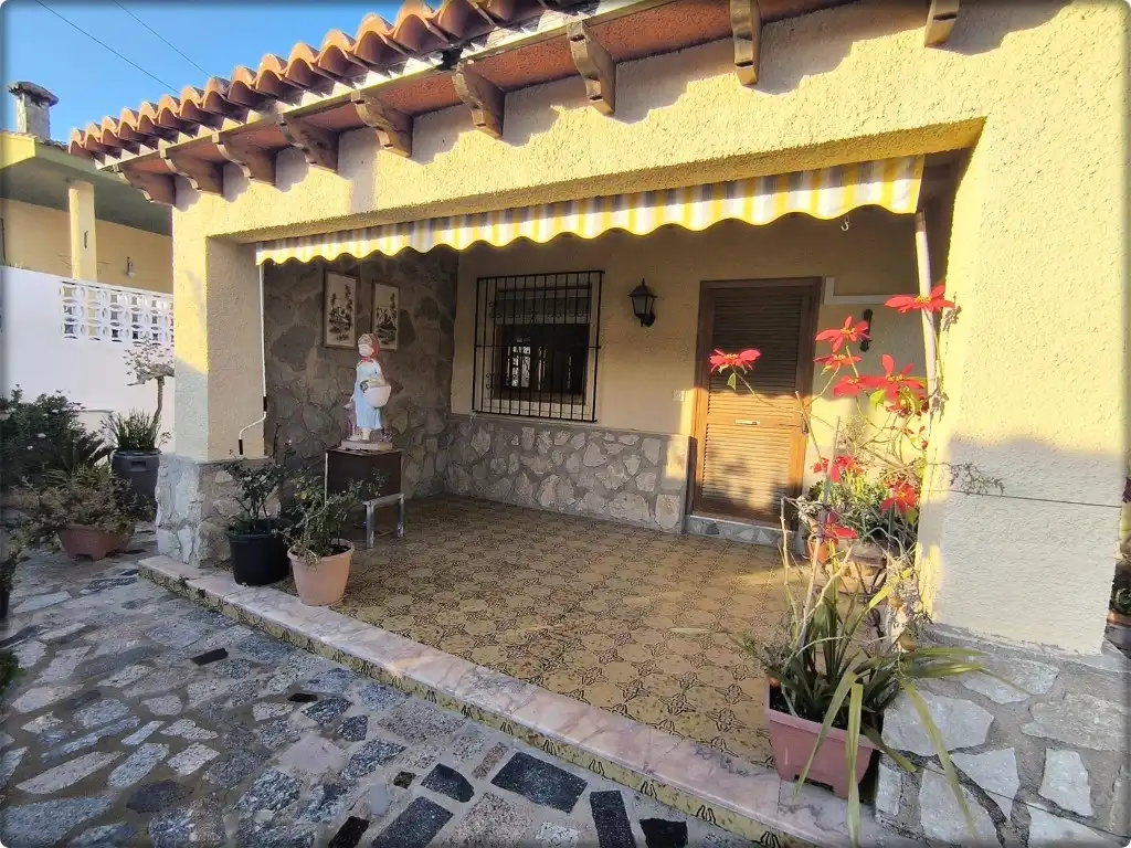Houses for sale in Potries
