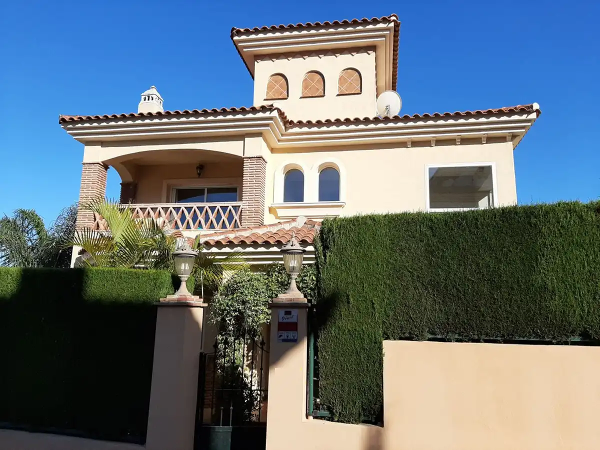 Exterior view of Houses for sale in Mijas  with Air Conditioner, Heating and Private garden