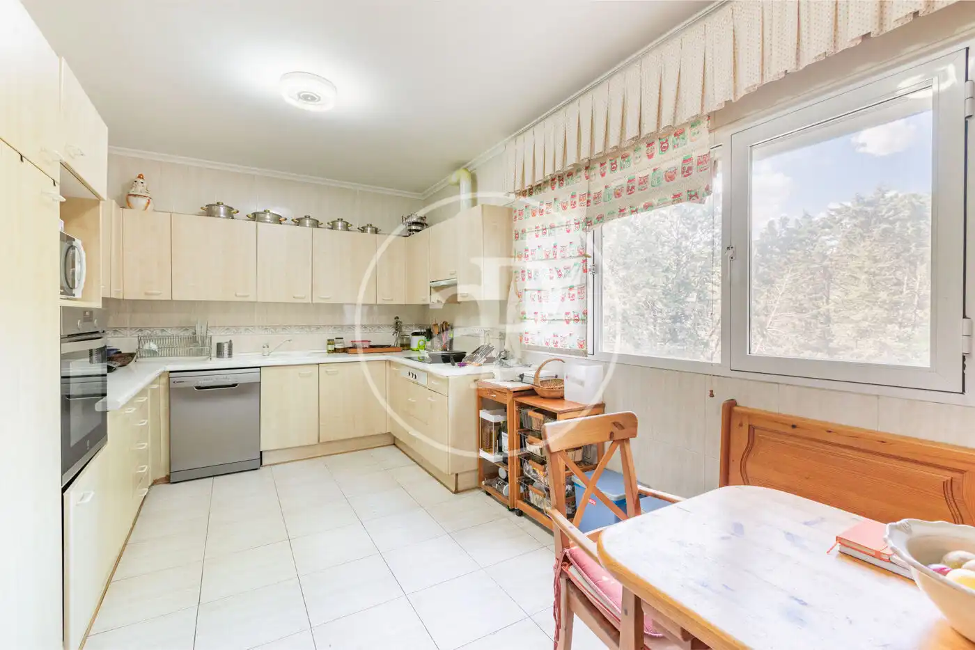 Kitchen of Houses for sale in Las Rozas de Madrid  with Air Conditioner, Heating and Private garden