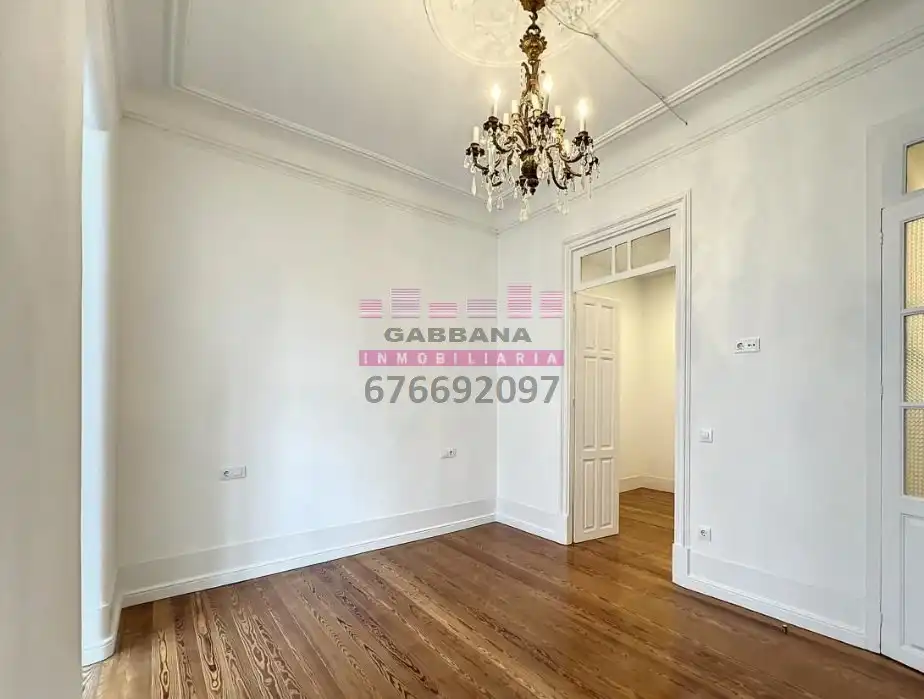 Piso de alquiler en Rúa do Príncipe, 36, Centro - Areal