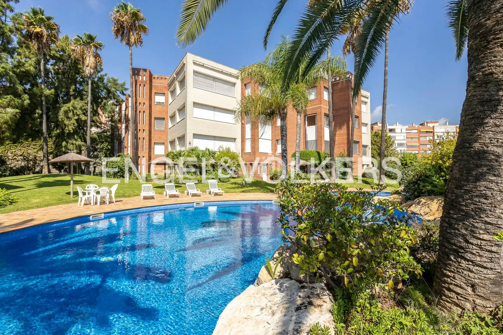 Schwimmbecken von Wohnung zur Miete in Tarragona mit Klimaanlage, Heizung und Privatgarten