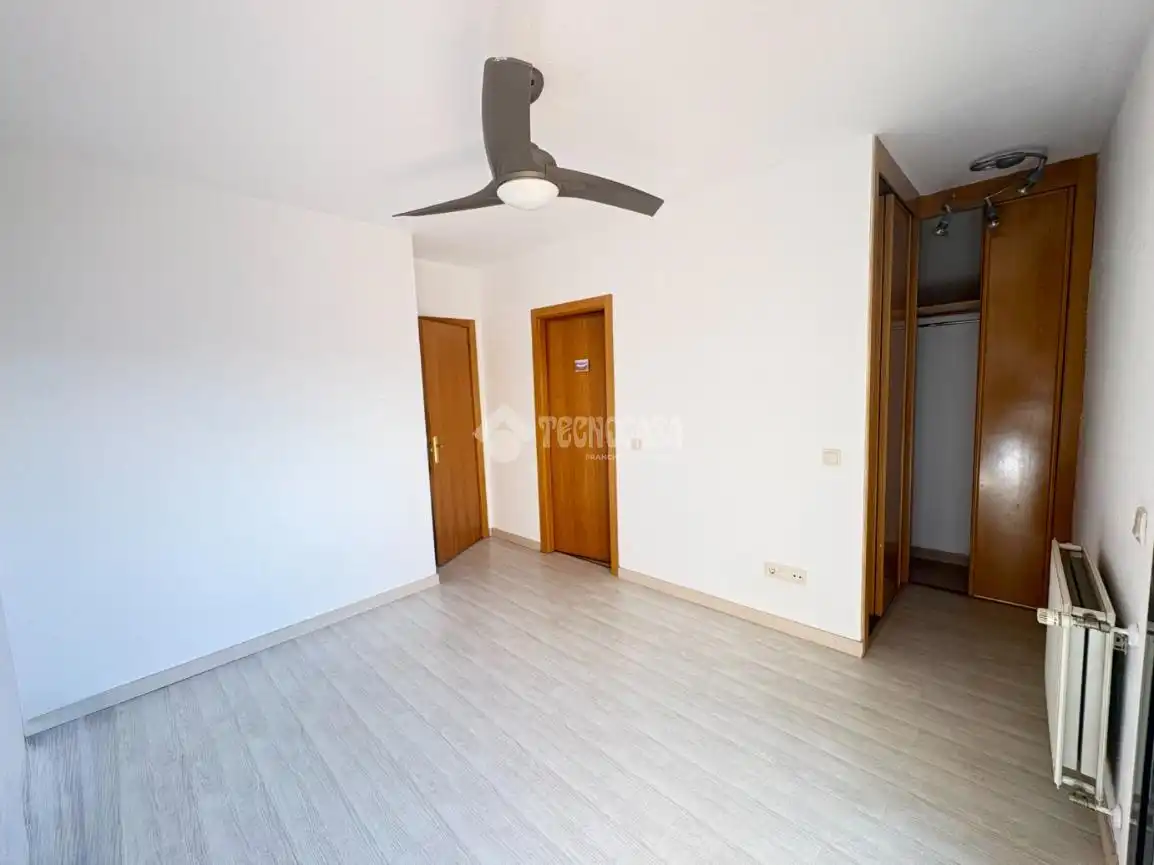 Bedroom of Flat for sale in Boadilla del Monte  with Terrace, Storage room and Community pool