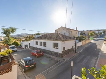 Casa pareada en venta en La Zubia Ciudad