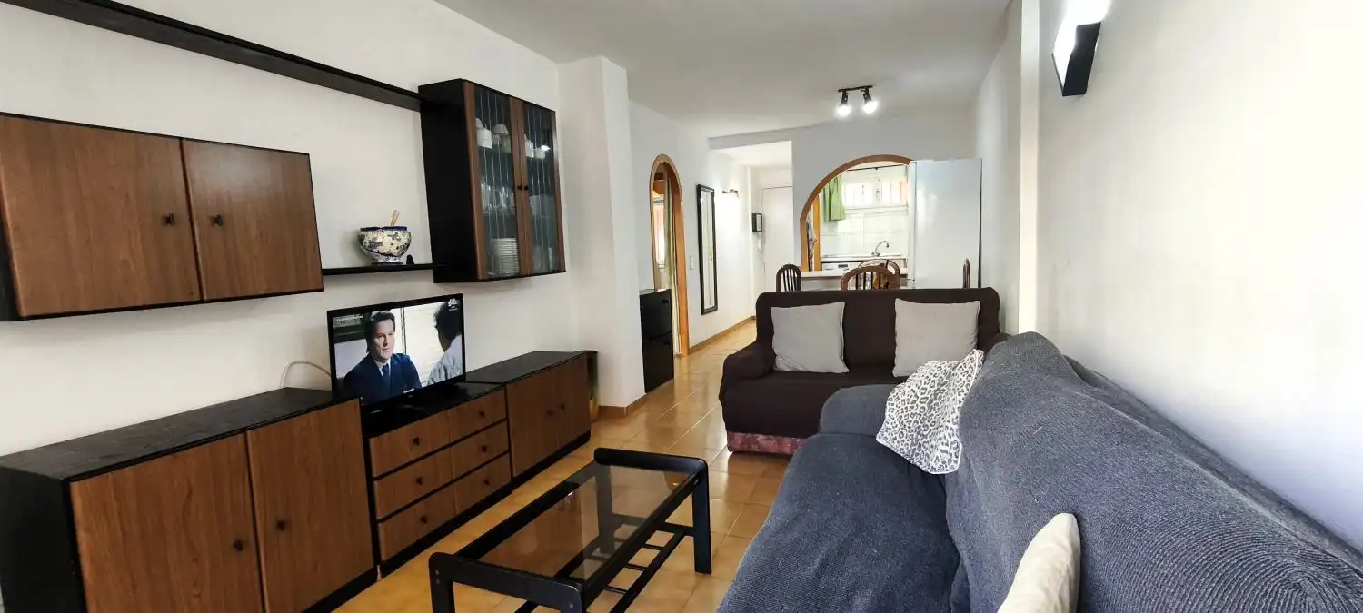 Wohnzimmer von Wohnungen zum Verkauf in Salou mit Heizung, Terrasse und Möbliert