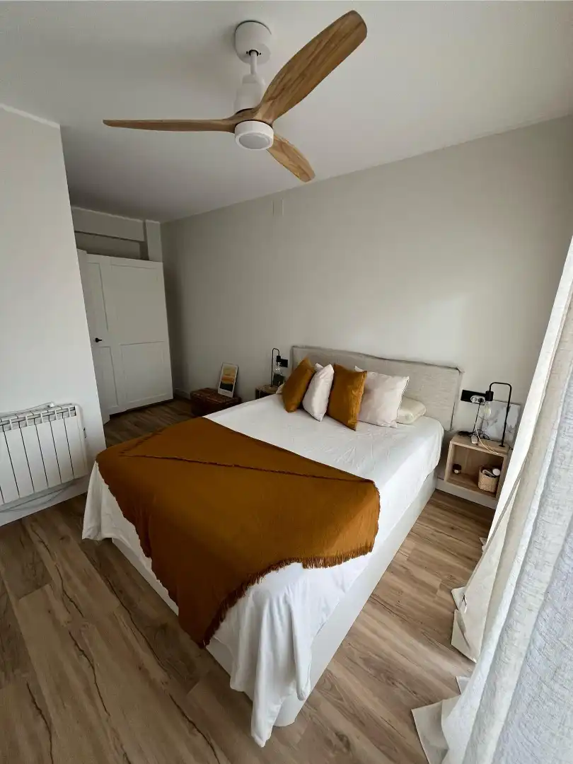 Habitación de Piso en venta en Plasencia con Aire acondicionado, Calefacción y Amueblado