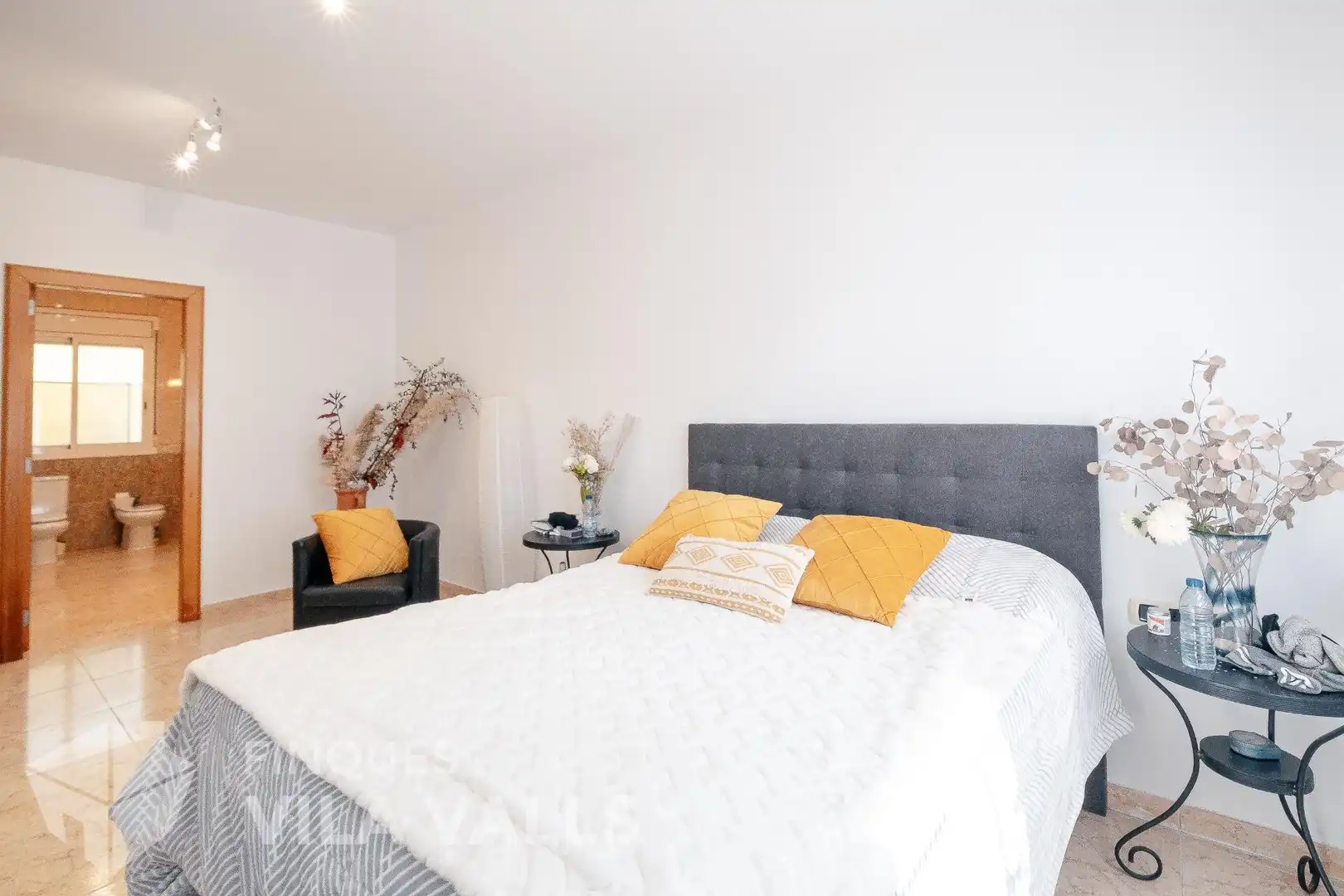 Casa amb jardí en venda a Calle oreneta, imagen 4