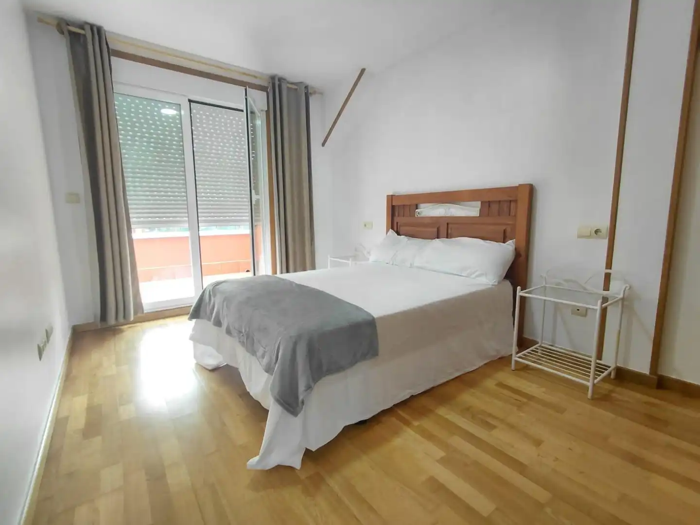 Flat with pool for sale in Calle Calle Isla de Cortegada, 2 2, imagen 11