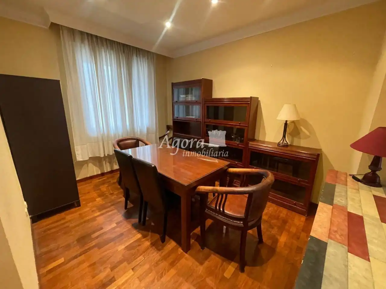Comedor de Dúplex en venta en Valladolid con Calefacción, Parquet y Terraza