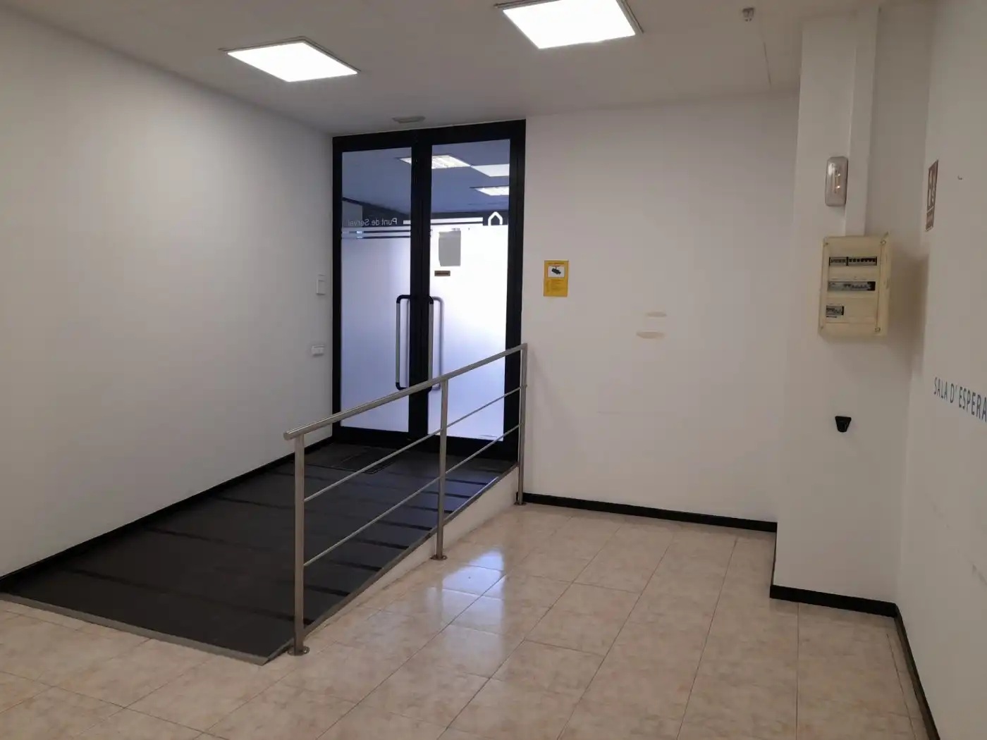 Business premises to rent in Centre, imagen 2