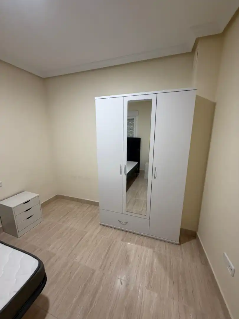 Habitación de Piso en venta en Puertollano con Calefacción, Trastero y Amueblado