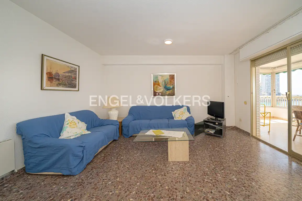Apartments for sale in Benidorm  with Terrace and Community pool