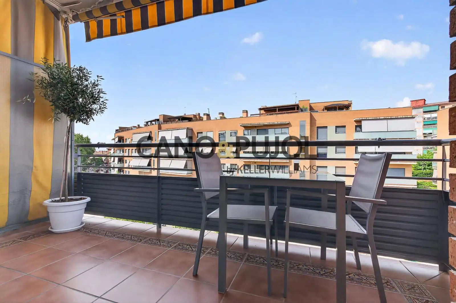 Flat with lift for sale in Polinyà