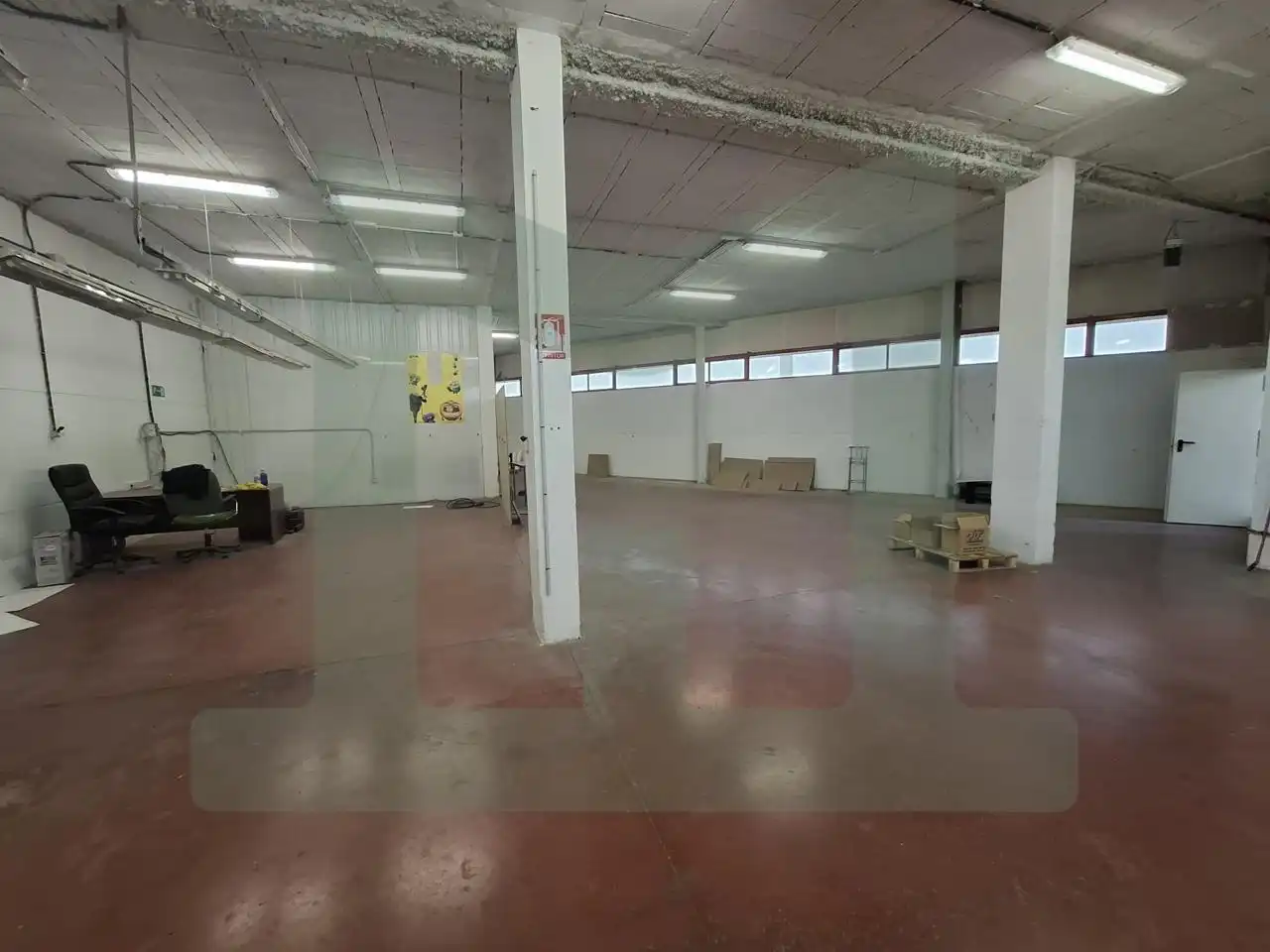 Fabrikhallen zur Miete in Valdemoro