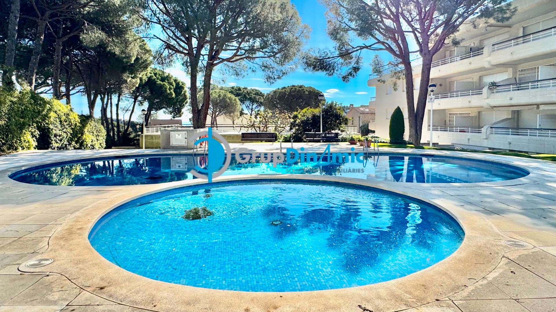 Swimming pool of Flat for sale in Palamós  with Parquet flooring, Terrace and Furnished