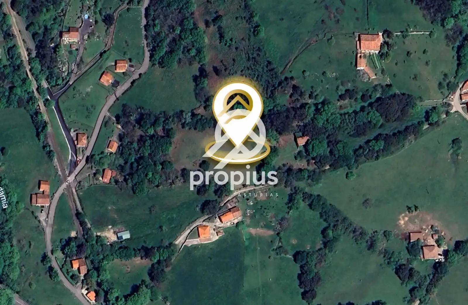 Land for sale in Llanes