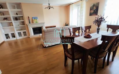 Dining room of Single-family semi-detached for sale in Sariegos  with Heating, Private garden and Terrace