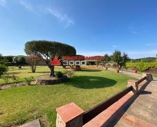 Jardí de Finca rústica en venda en Castell-Platja d'Aro amb Aire condicionat, Terrassa i Piscina