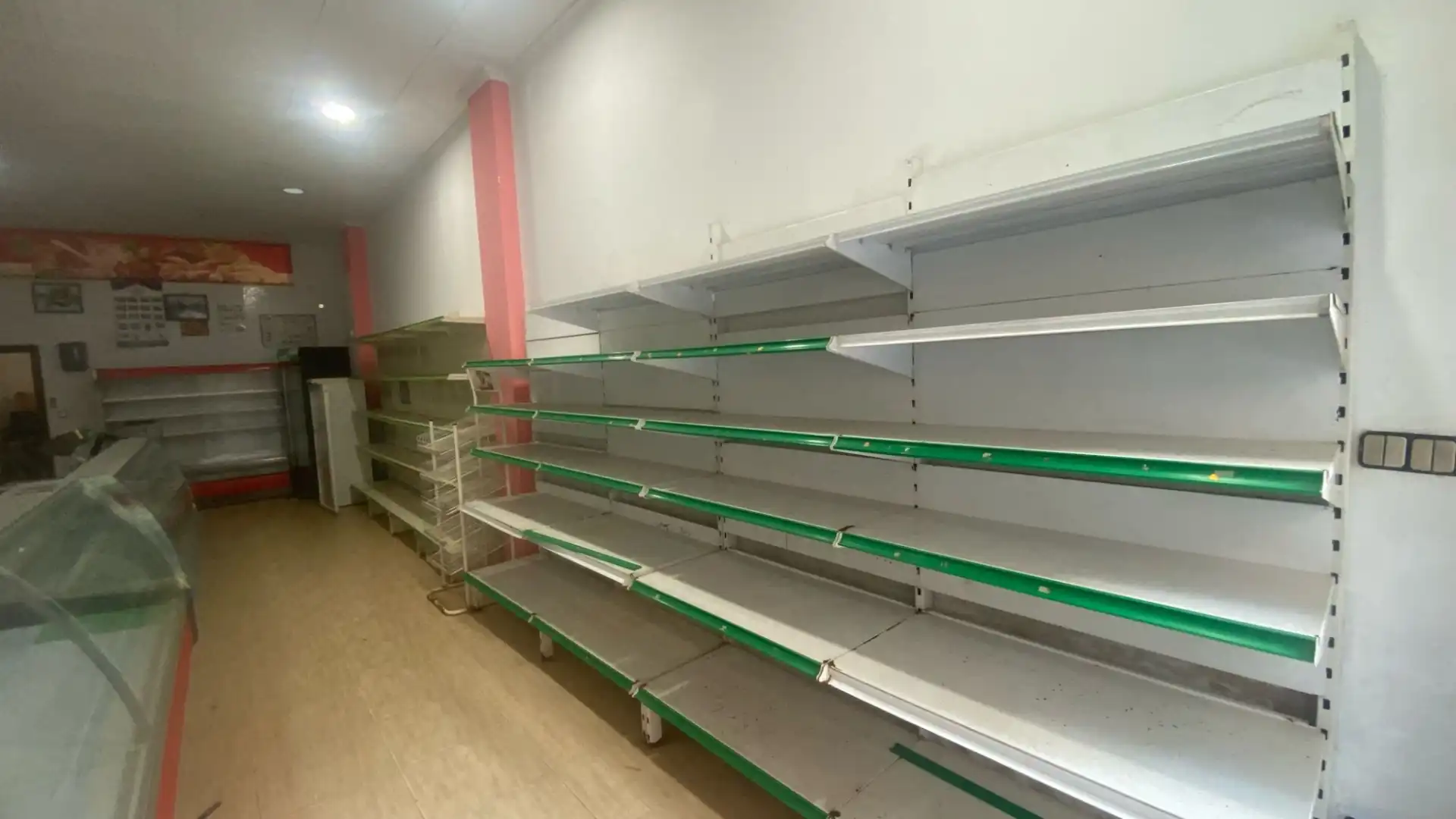 Business premises for transfer in Poblenou, imagen 9