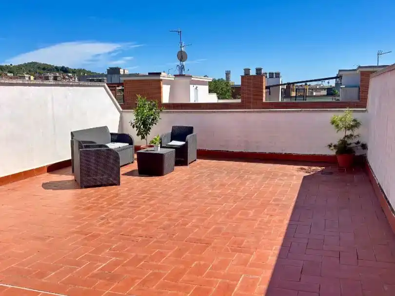Terraza de Piso en venta en Molins de Rei con Aire acondicionado, Trastero y Balcón