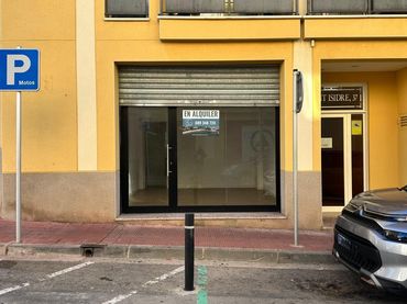 Local comercial de lloguer a Roda de Barà