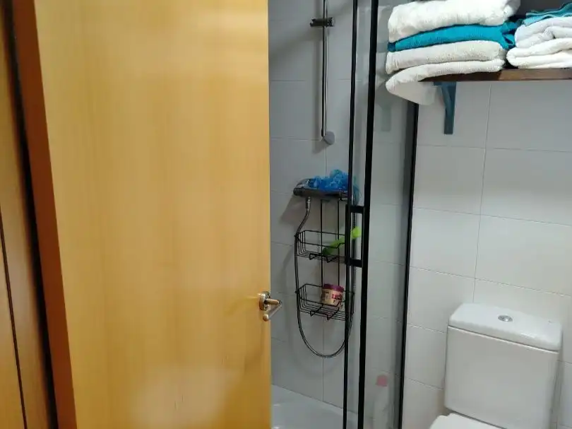 Bathroom of Flat for sale in Cappont