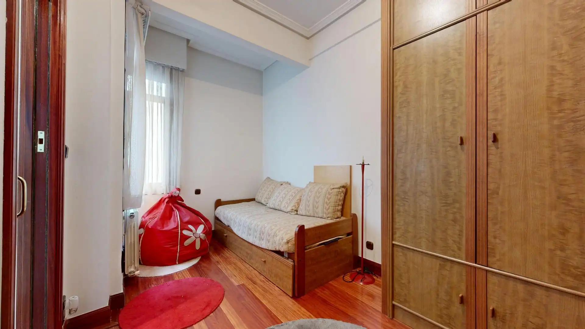 Bedroom of Flat for sale in Bilbao   with Heating