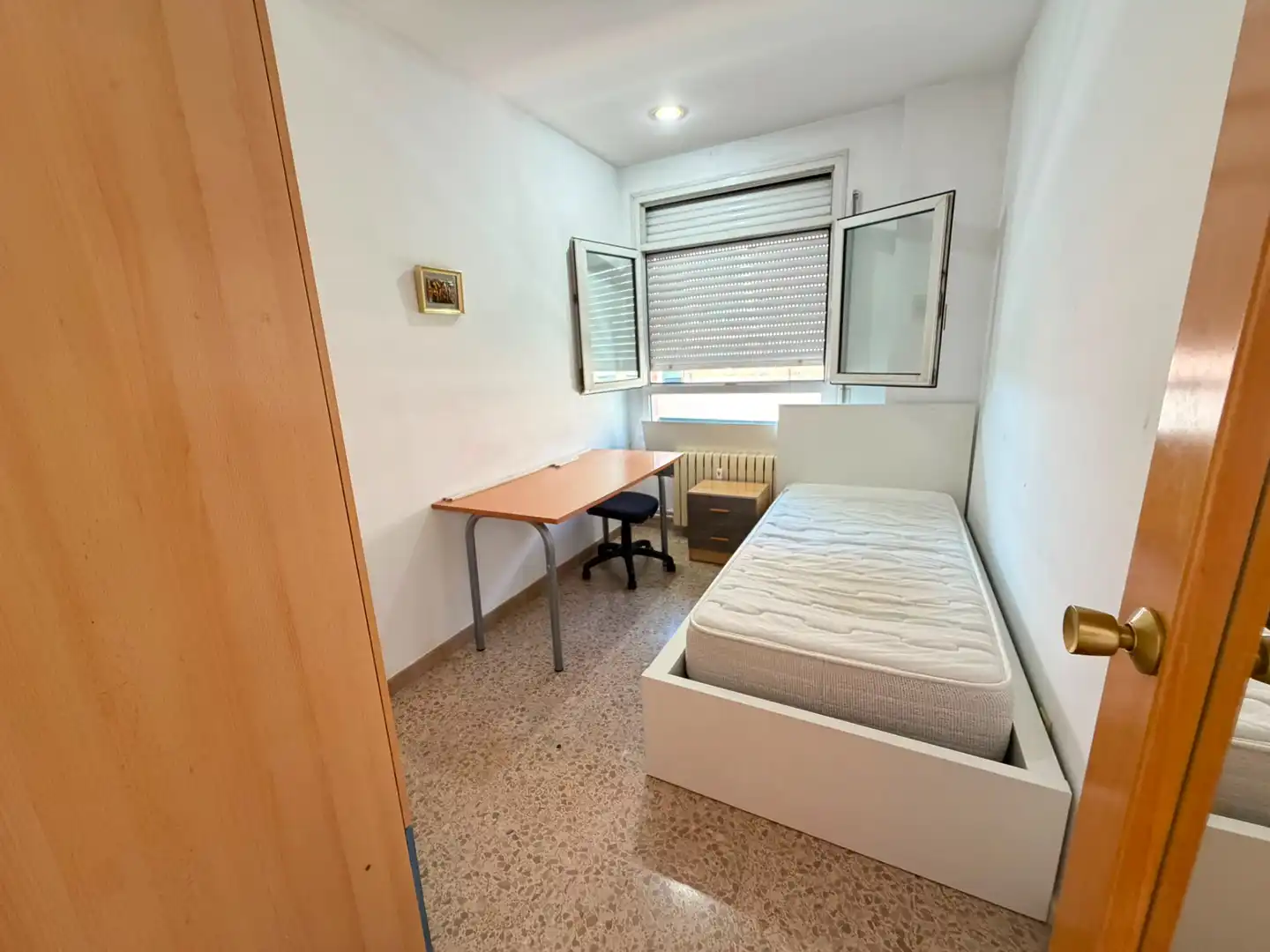 Schlafzimmer von Wohnung zur Miete in Lleida mit Heizung, Möbliert und Ofen