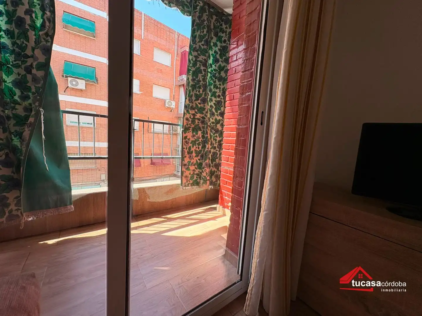 Piso de alquiler en Santa Rosa - Valdeolleros