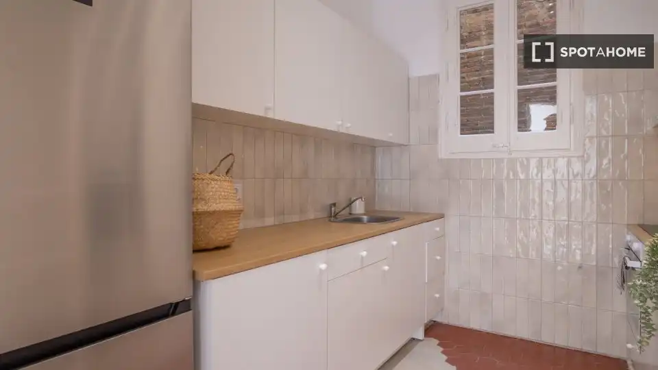 Kitchen of Flat for share in Barcelona  with Air Conditioner, Heating and Furnished