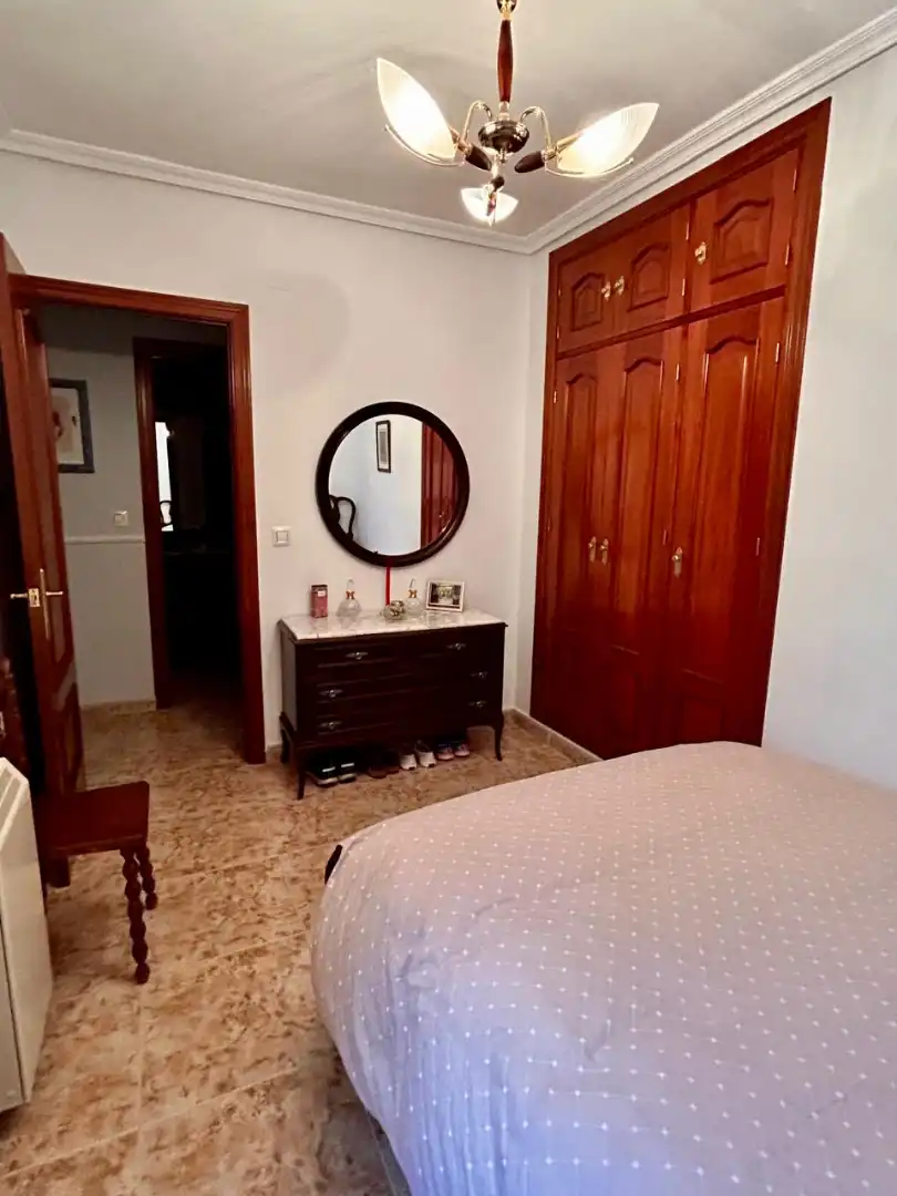 Bedroom of Flat for sale in Aldea del Cano  with Heating, Terrace and Furnished