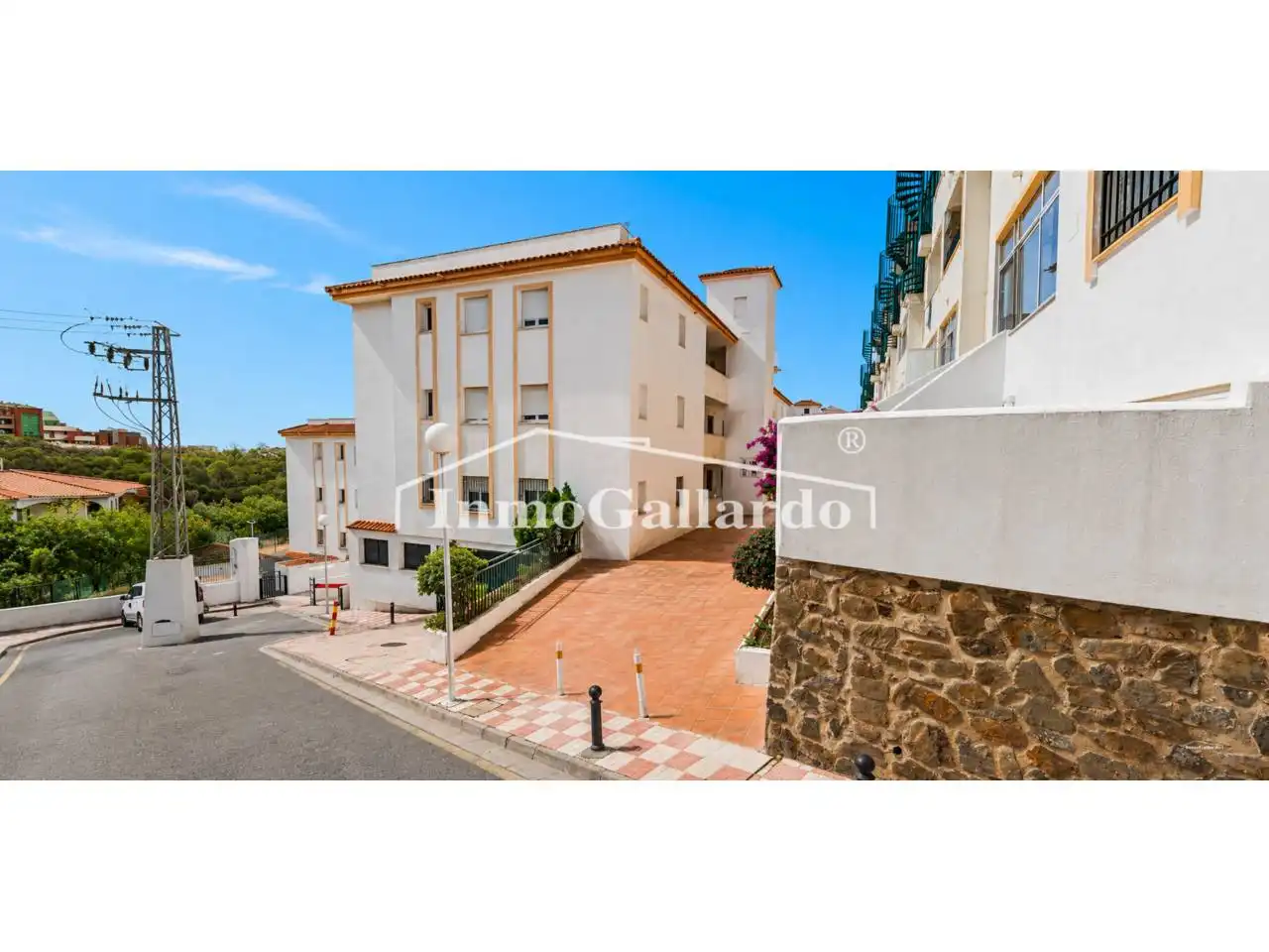 Vista exterior de Piso en venta en Benalmádena con Trastero
