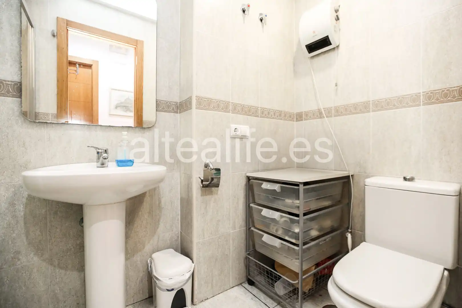 Baño de Casa adosada en venta en La Nucia con Aire acondicionado, Jardín privado y Terraza