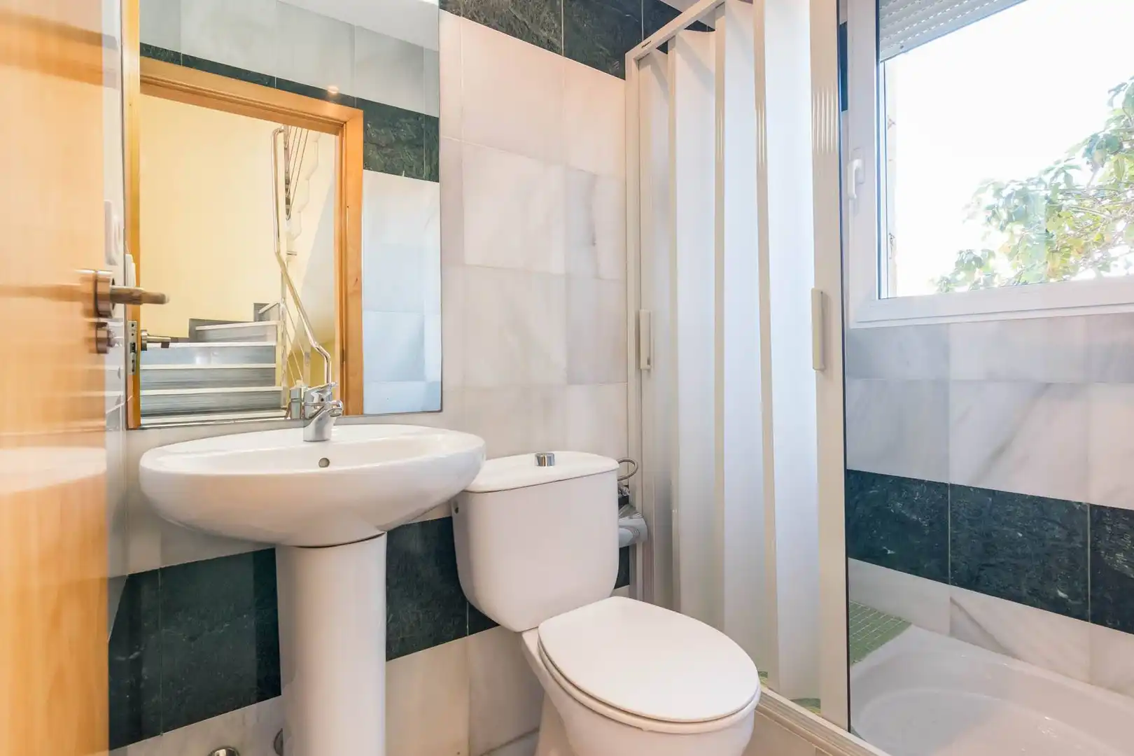 Bathroom of Houses for sale in Cartagena  with Air Conditioner, Heating and Terrace
