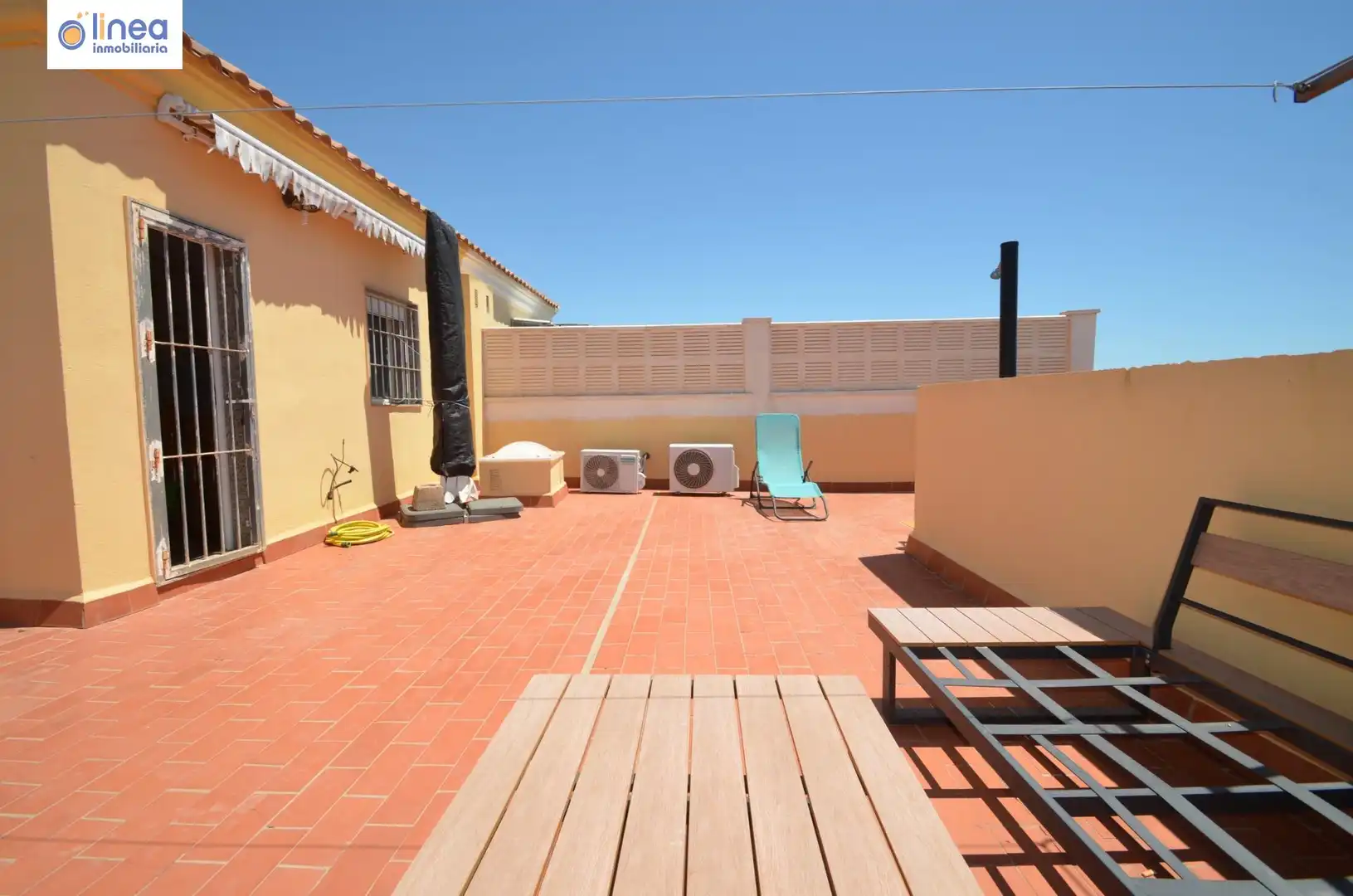 Casa adosada en venta en Calle ANGEL CARA, La Mojonera