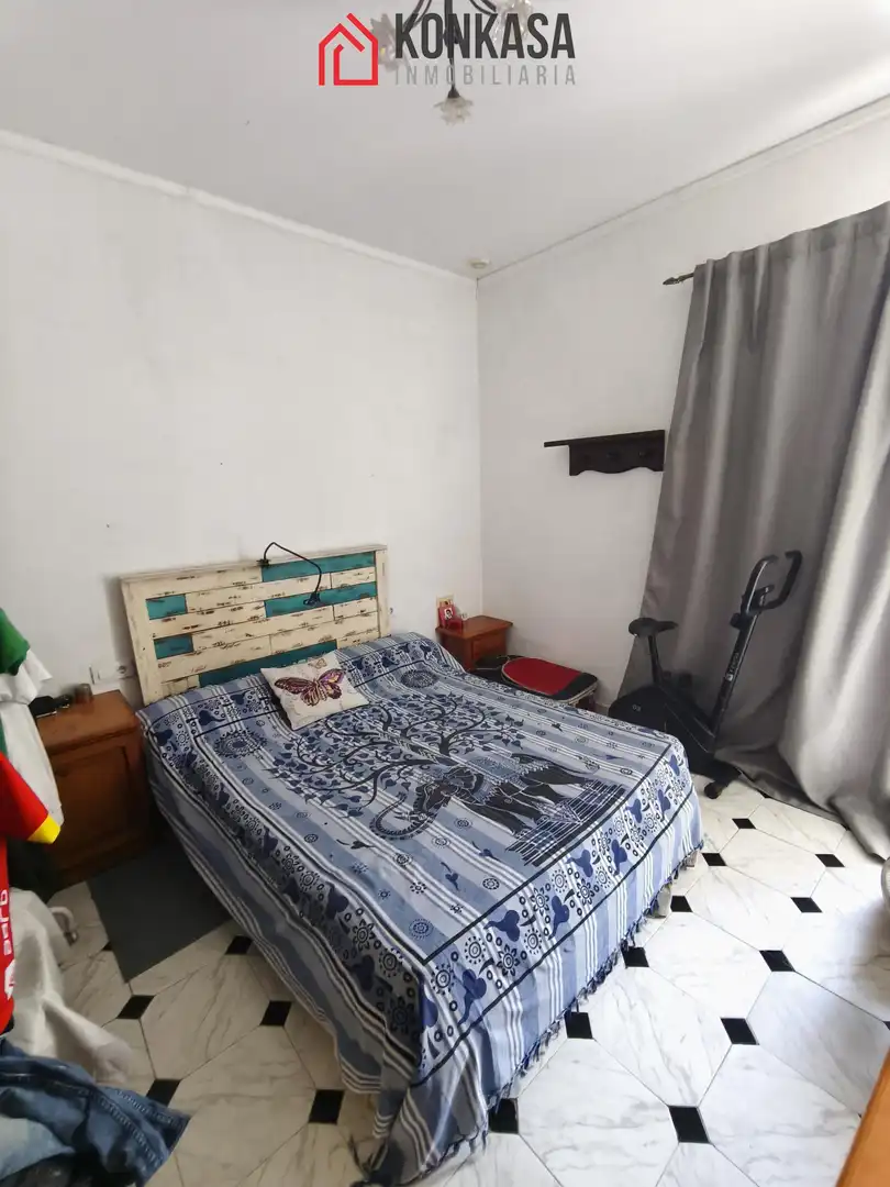 Habitación de Casa adosada en venta en Arcos de la Frontera con Terraza y Trastero