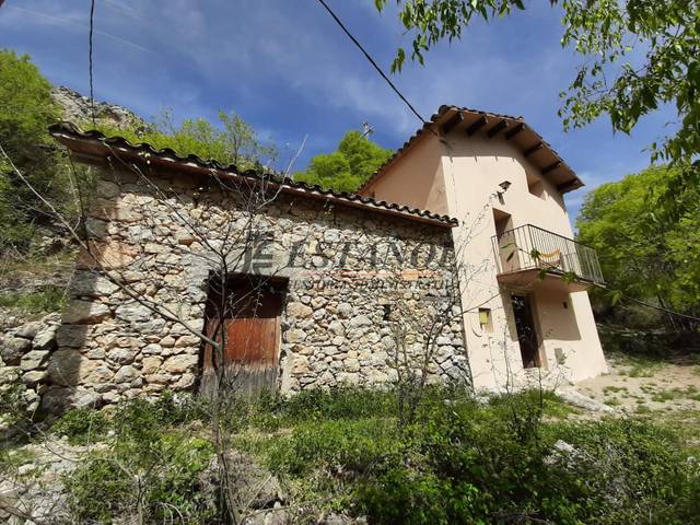 Casa-chalet en Venta en Fígols i Alinyà