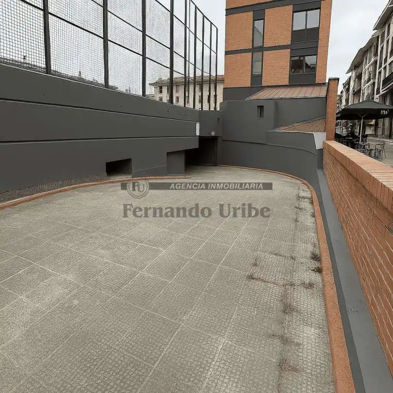 Parkplatz zum Verkauf in Montevideo Etorbidea, imagen 5