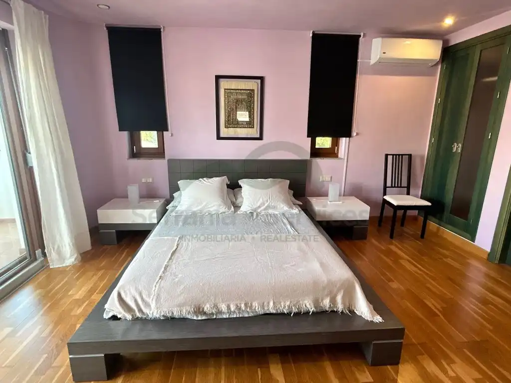 Bedroom of Houses for sale in Ronda