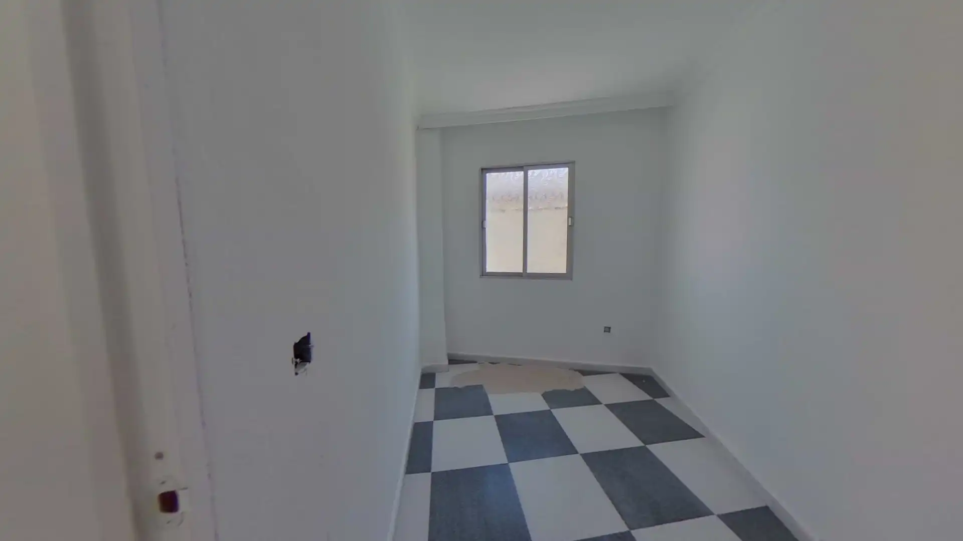 Flat for sale in La Línea de la Concepción