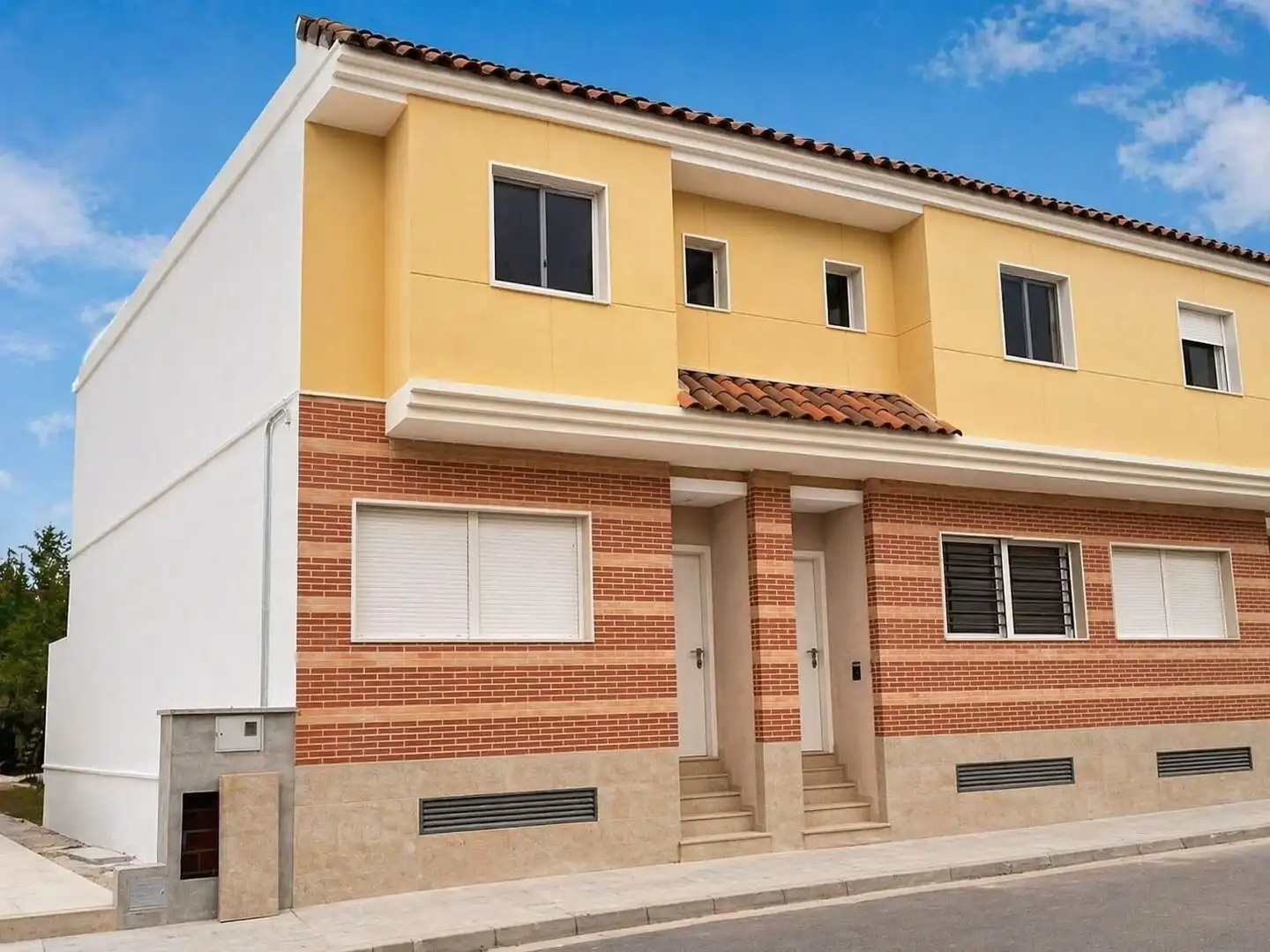 Casa adosada en venda a Massalavés