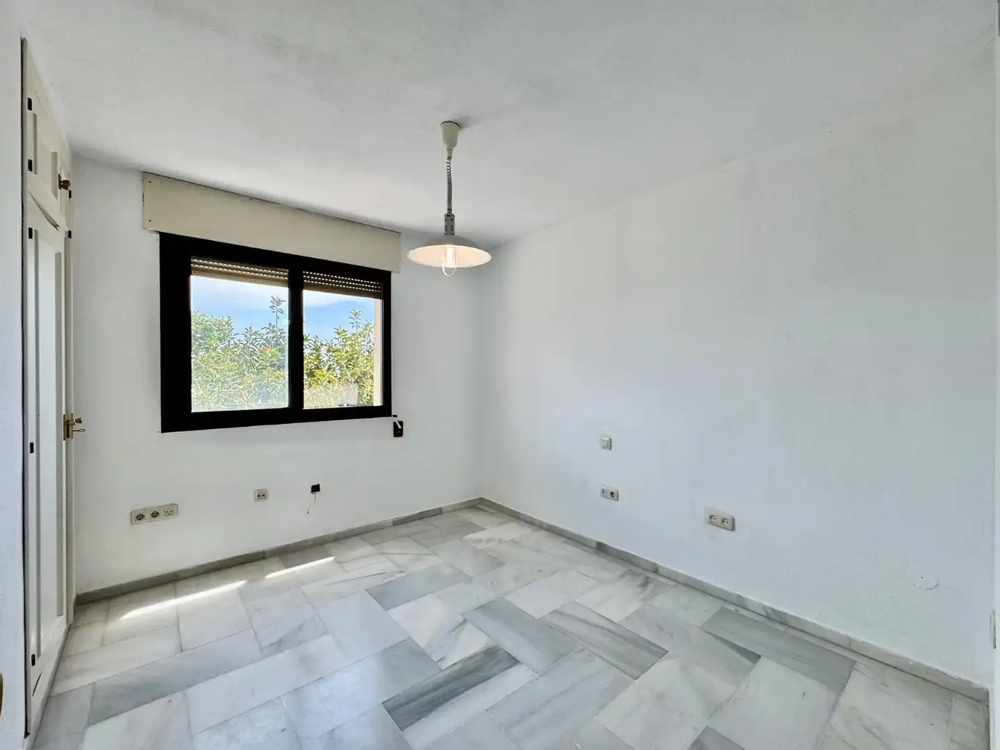 Bedroom of Flat for sale in Torremolinos  with Air Conditioner, Private garden and Terrace