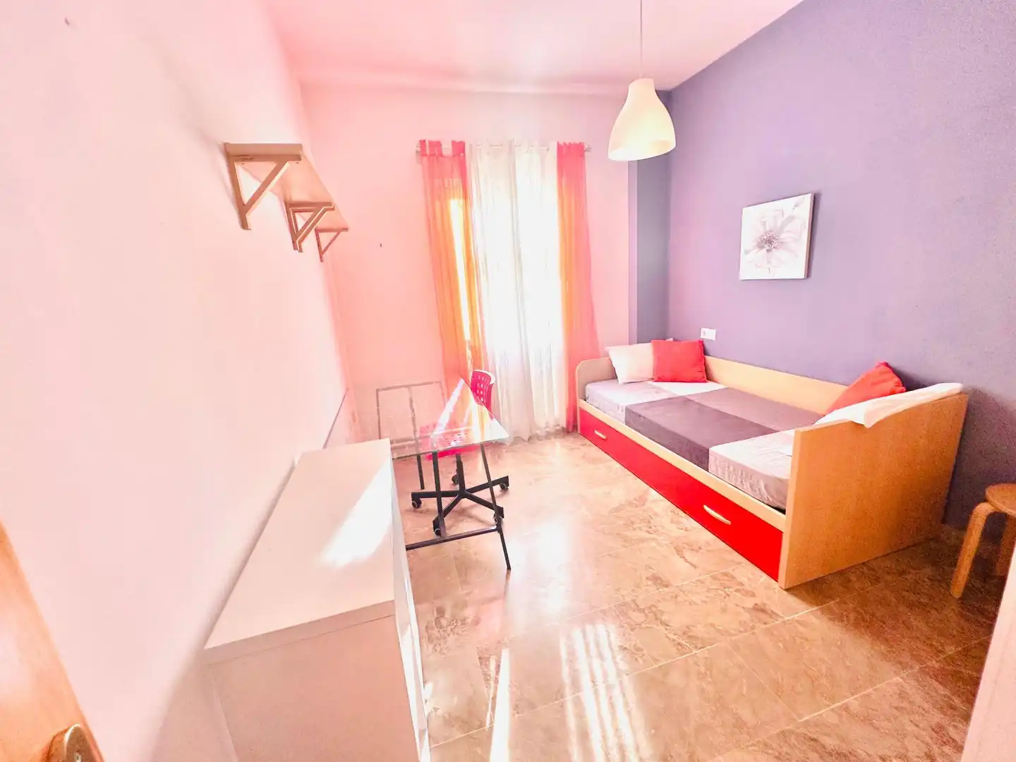 Bedroom of Flat for sale in Málaga  with Air Conditioner, Storage room and Balcony
