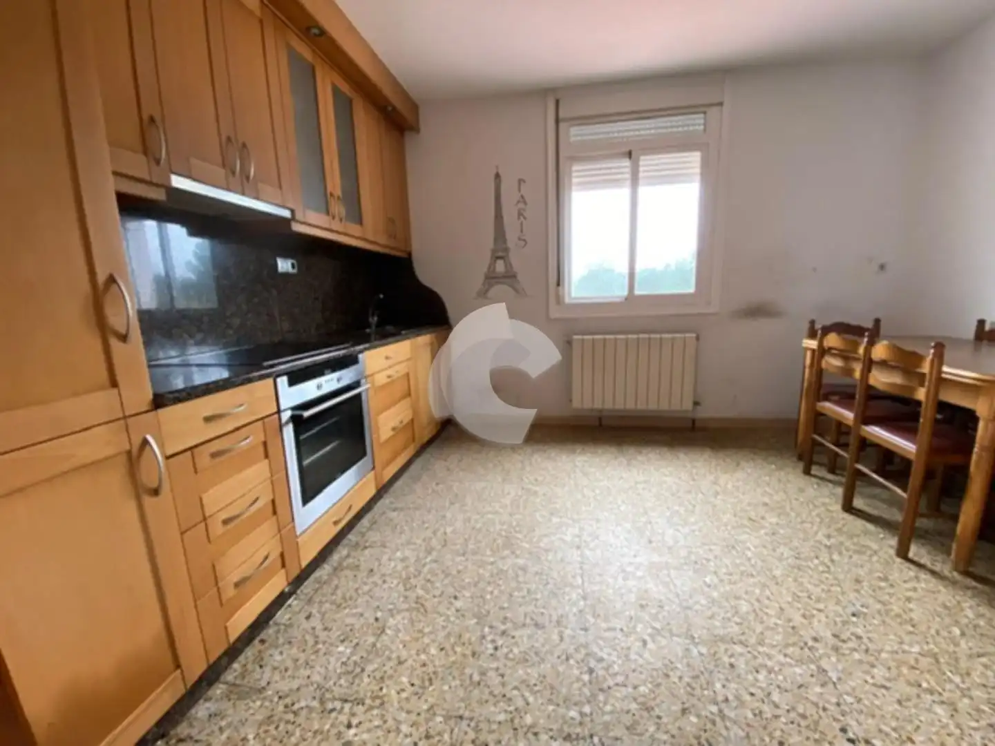 Kitchen of Houses for sale in Toén  with Private garden