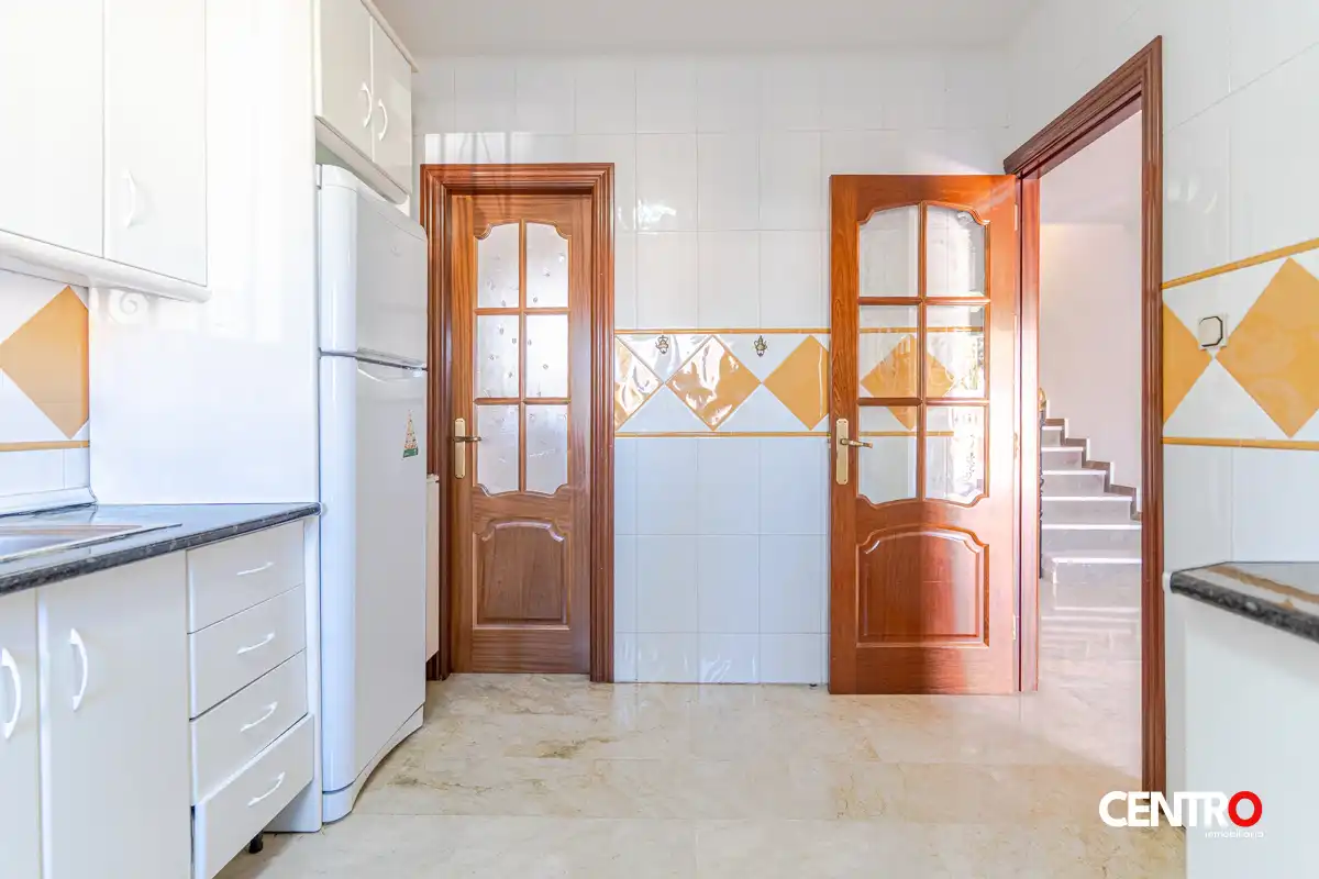 Kitchen of Houses for sale in Padul  with Heating, Private garden and Terrace