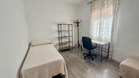 Foto 4 de Piso de alquiler en Martinez Maldonado, Los Castillejos - La Trinidad, Málaga Capital