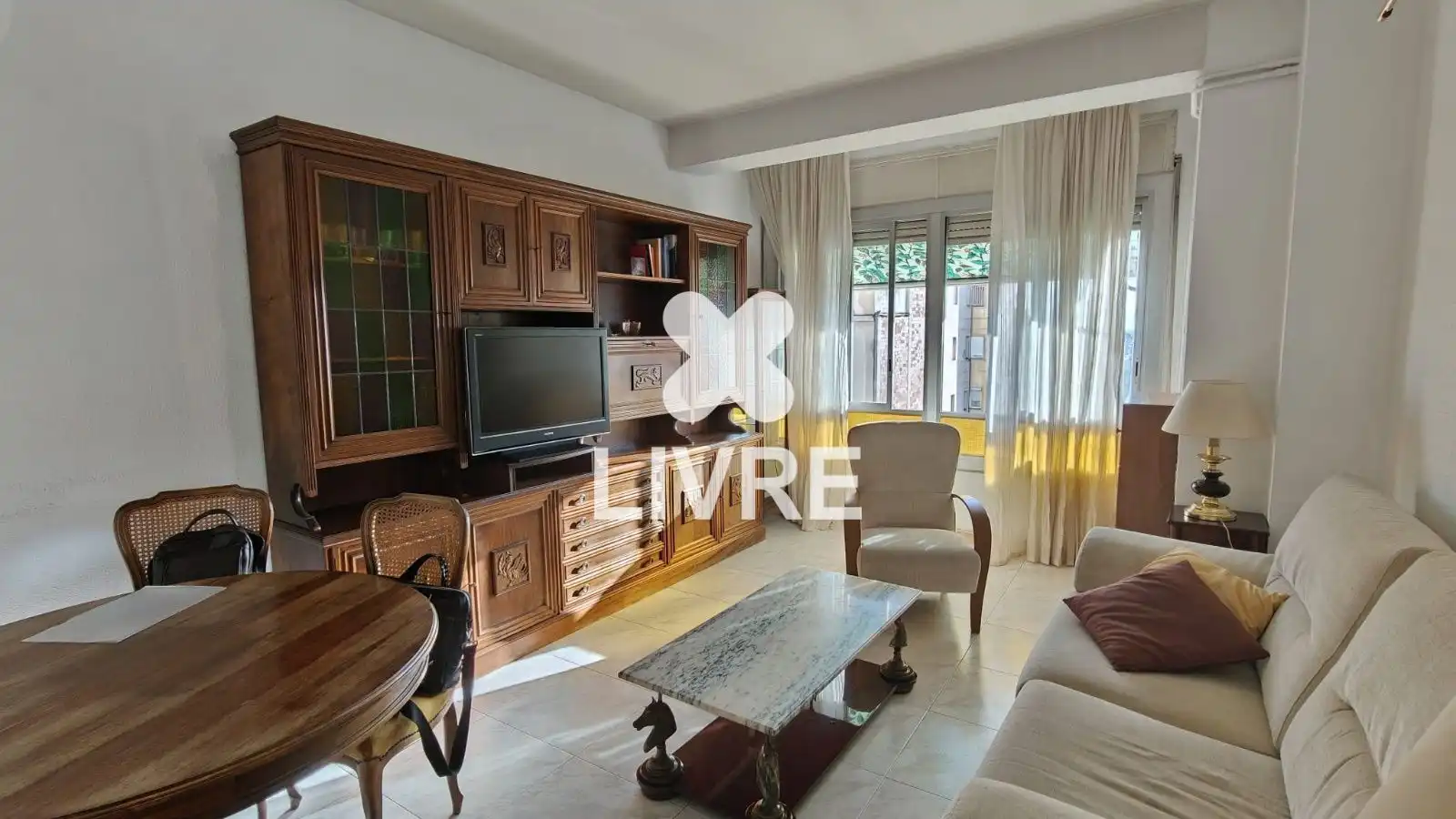 Sala de estar de Piso en venta en Barcelona con Calefacción y Balcón