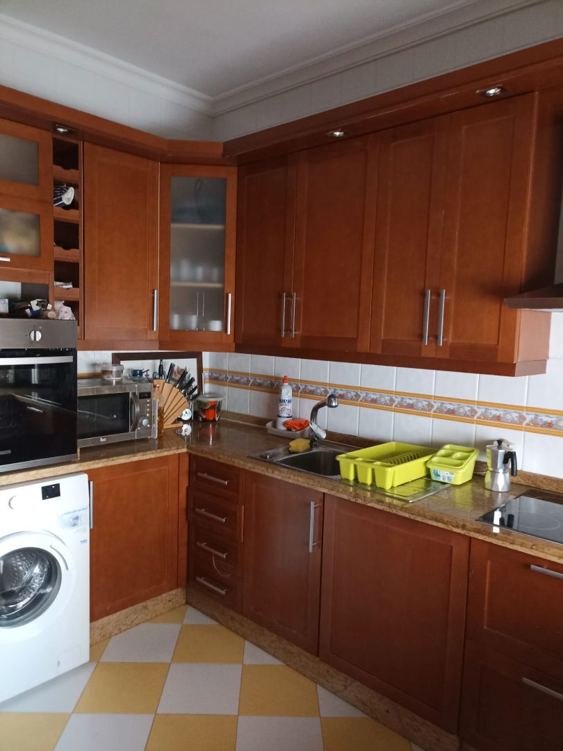 Cuina de Pis en venda en Fuente Palmera amb Aire condicionat, Calefacció i Terrassa