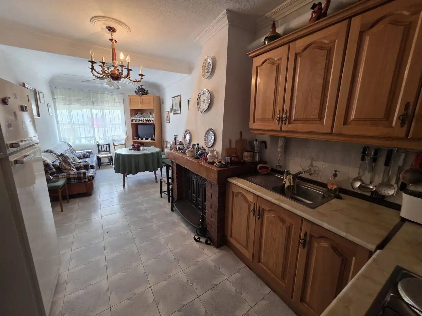 Kitchen of Houses for sale in Aldeanueva de la Vera