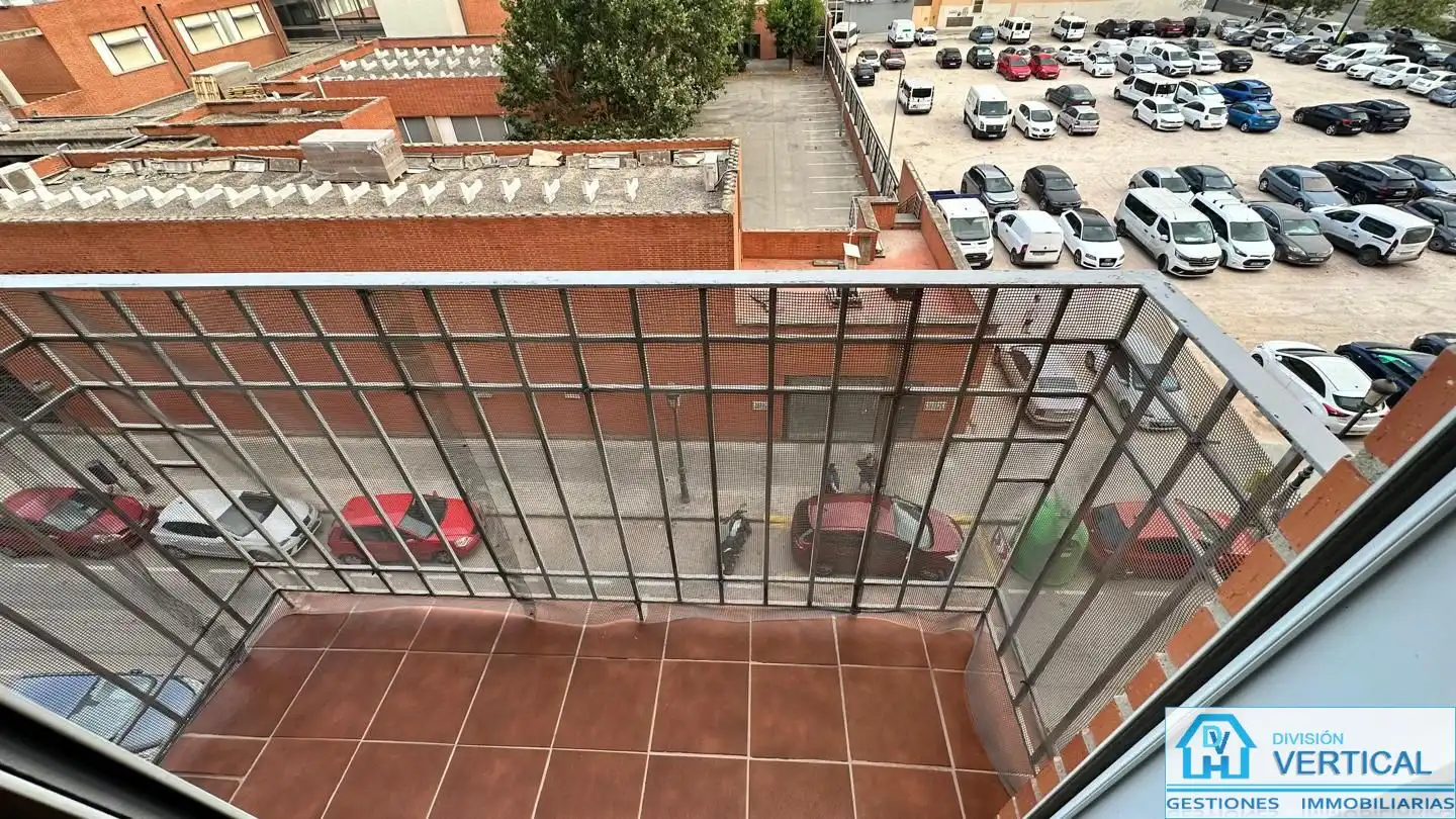 Terrassa de Pis de lloguer en Valencia amb Aire condicionat, Calefacció i Moblat